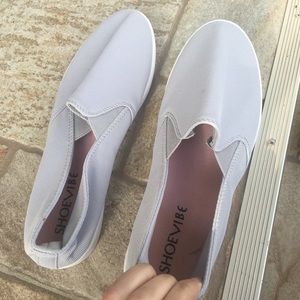 Shoevibe gray slip on